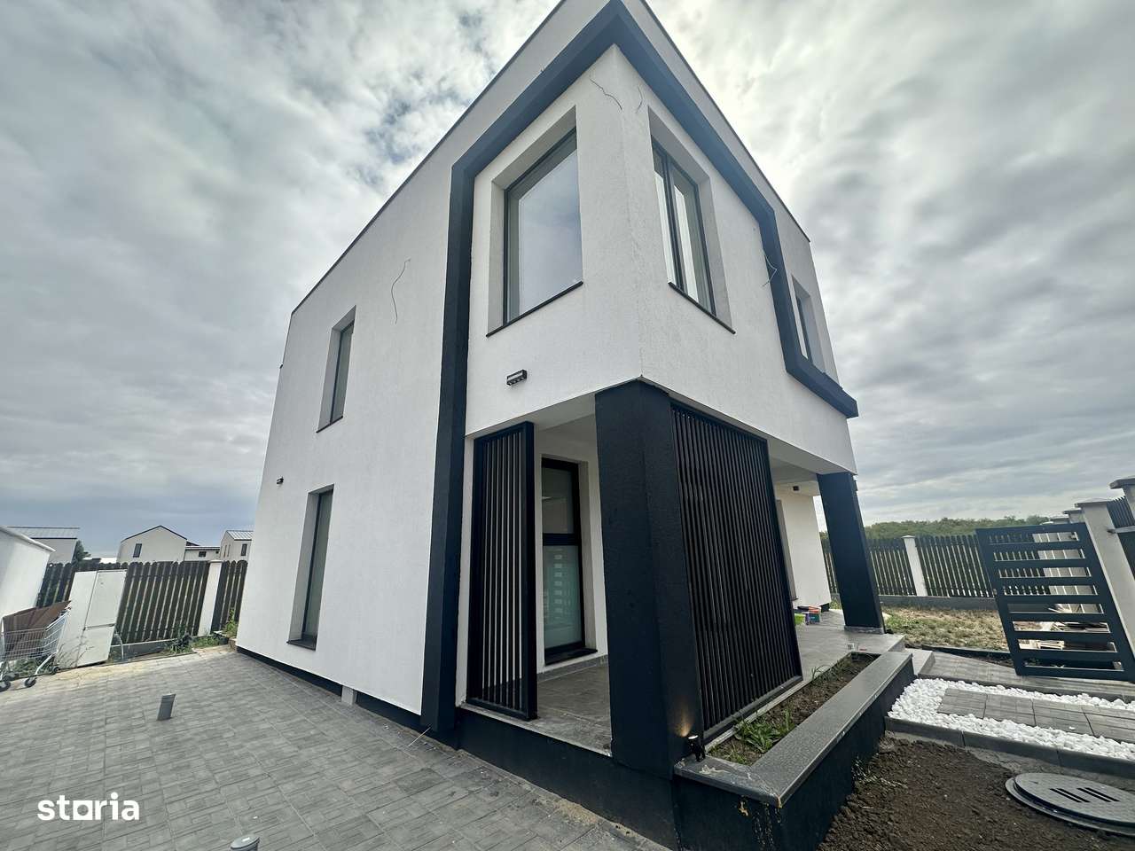 Casă individuală Tunari – 140 mp-1