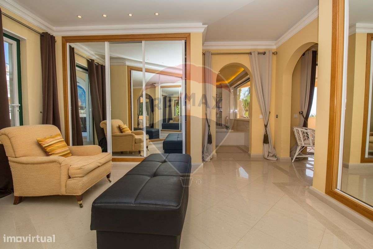 Moradia T7 para venda - Grande imagem: 5/30