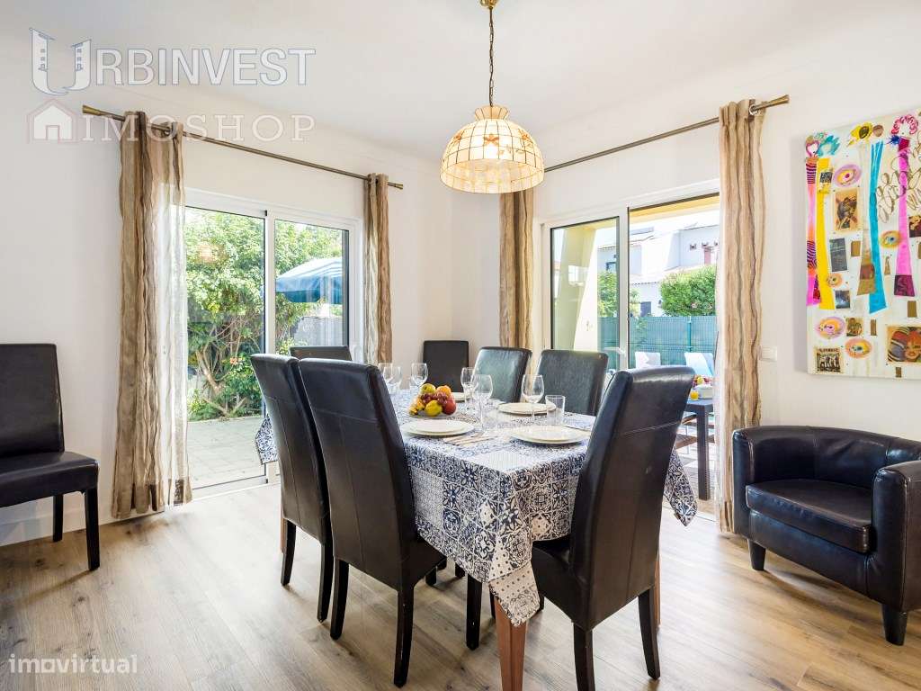 Moradia com 4 quartos, piscina e jardim em Vilamoura, Algarve - Grande imagem: 5/36