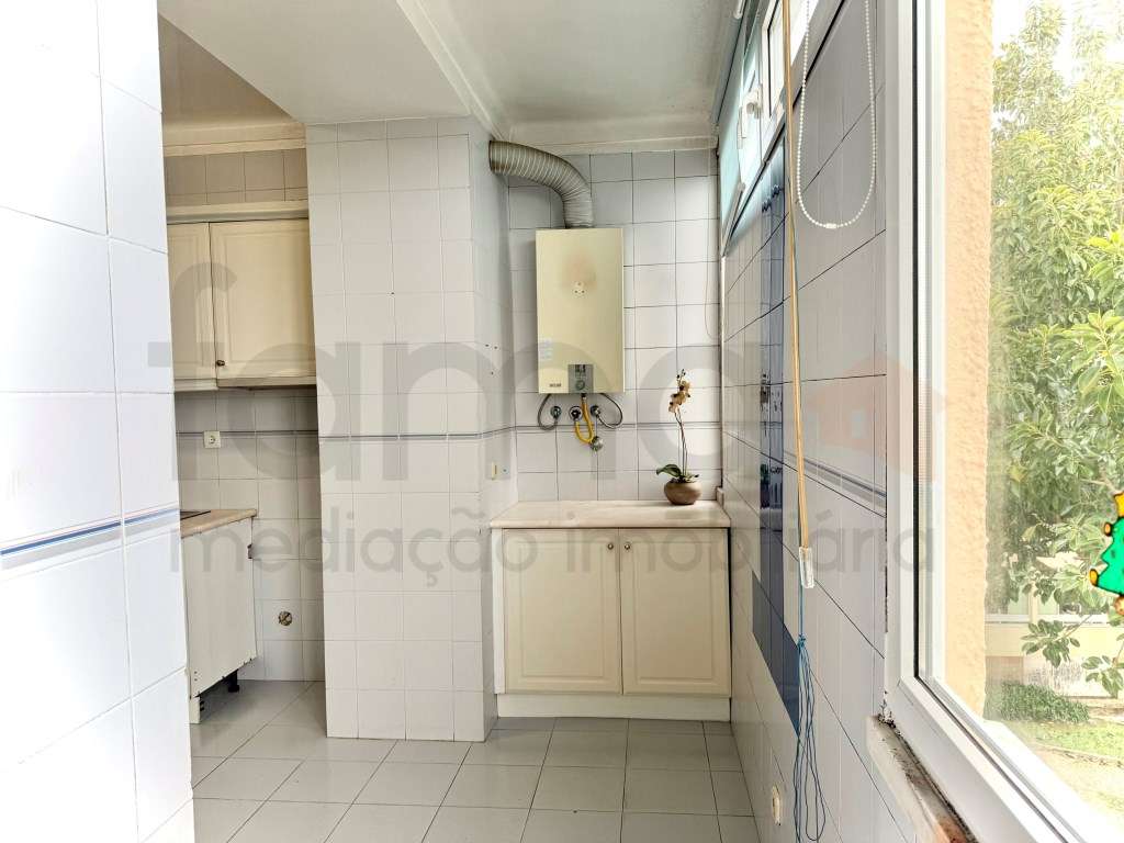 APARTAMENTO T4 EM OEIRAS-28
