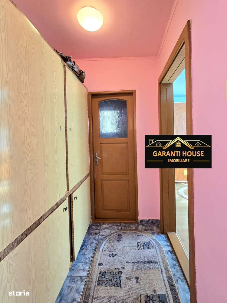 Victoriei, apartament cu 2 camere, etaj 3, garaj, 79 500€ negociabil-3