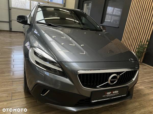 Volvo V40 Cross Country D4 Momentum - 3