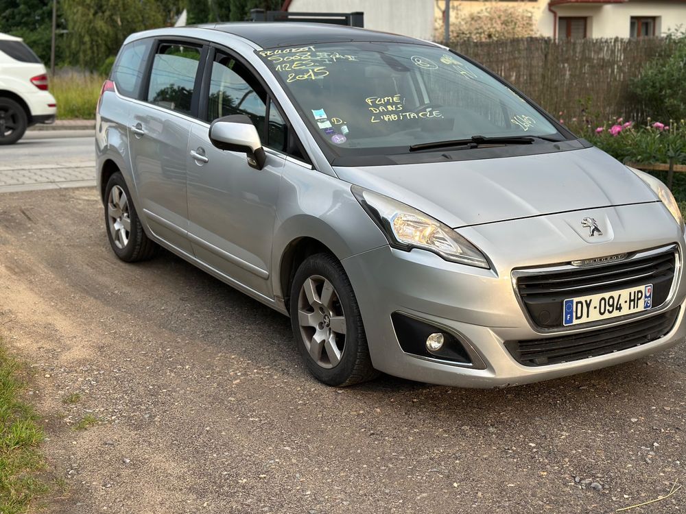 Peugeot 5008 I PureTech 130 Stop & Start Active 2015