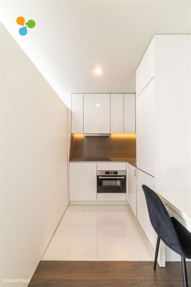 Apartamento T0 Venda em São Mamede de Infesta e Senhora da Hora,Matosi-12