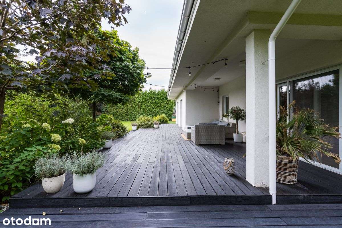 PARTEROWY DOM 242 M2 W AMERYKAŃSKIM STYLU!-11