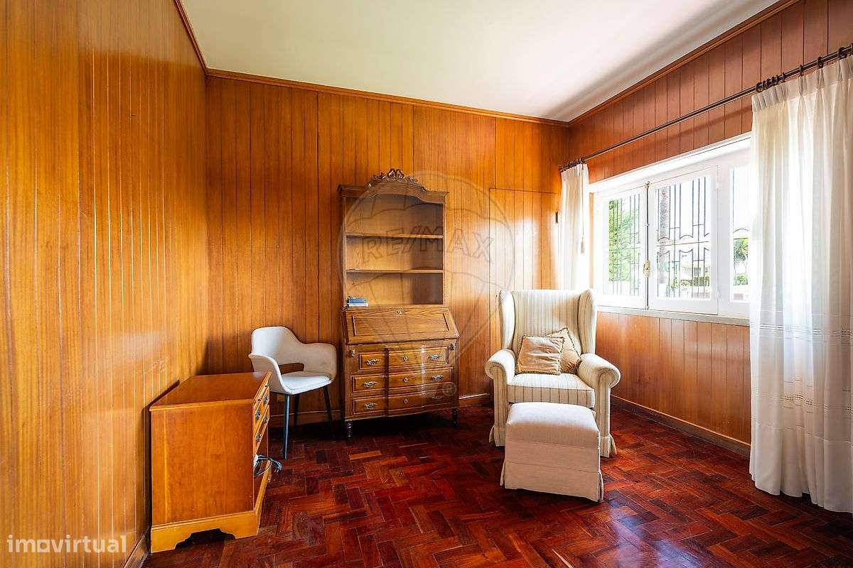 Moradia T4 para venda-3