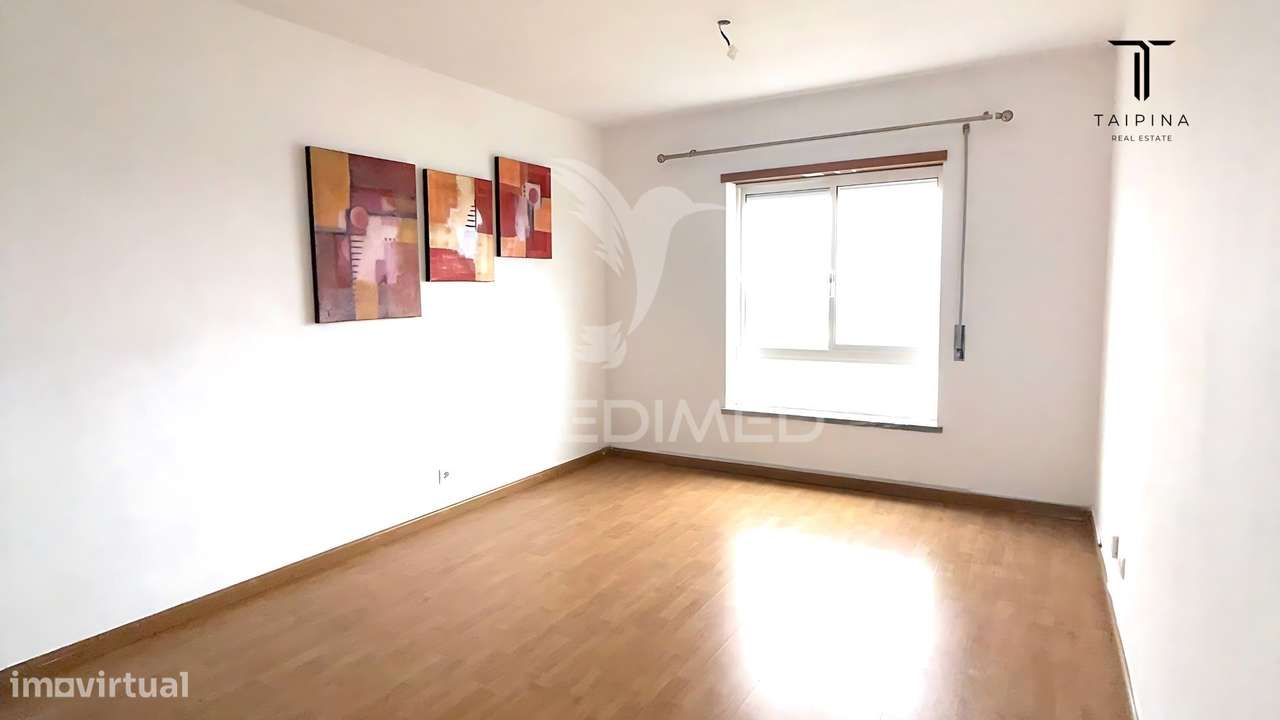 Apartamento T1 com Vista Desafogada | 55 m² | Elevadores | Parqueam... - Grande imagem: 4/16