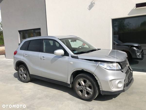 Suzuki Vitara 1.6 XLED 2WD - 3