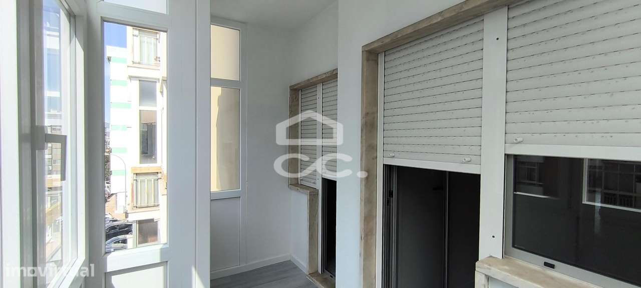 Apartamento T2 Oeiras-17