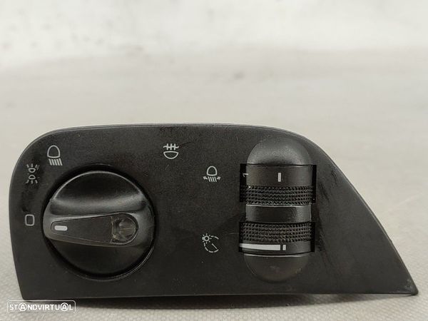 Botao Ligar Luzes / Interruptor Ligar Luz Volkswagen Polo (6N1) - 1