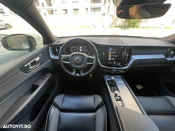 Volvo XC 60 T8 Twin Engine AWD Geartronic RDesign - 11