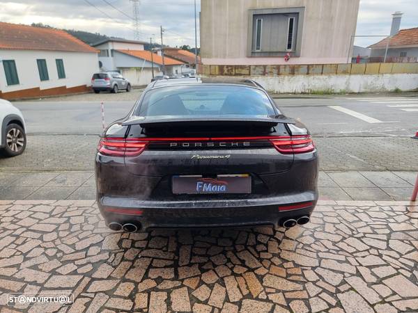 Porsche Panamera 4 E-Hybrid - 6