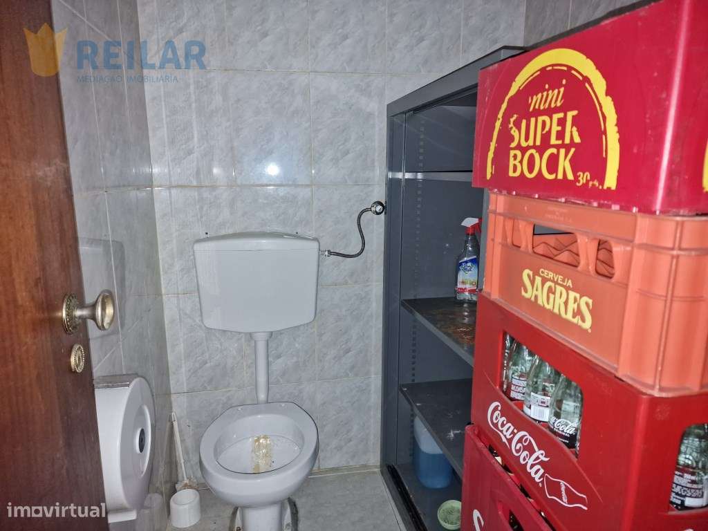 Vialonga - Loja 67 m2-17