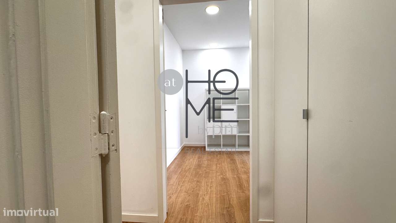 Av. Miguel Bombarda | Escritório luminoso para arrendar - Grande imagem: 4/31