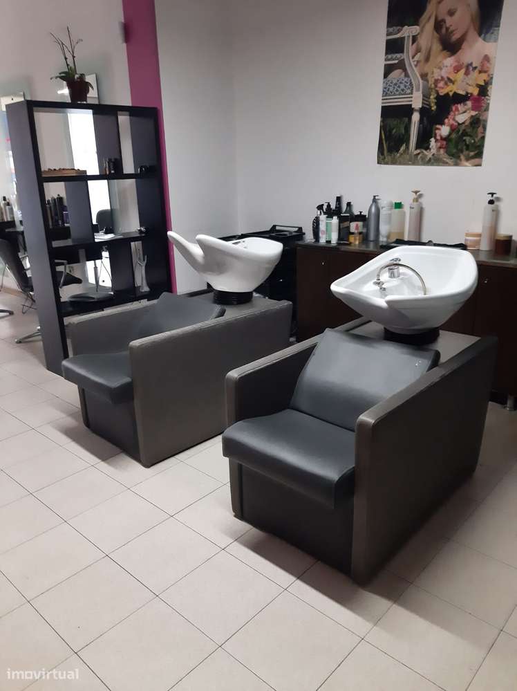 Trespasse de Cabeleireiro Unissexo – Gueifães (Maia) - Grande imagem: 3/4
