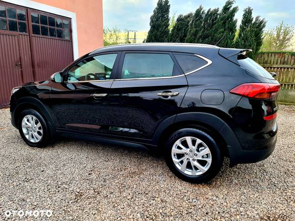 Hyundai Tucson 1.6 GDI BlueDrive Style 2WD - 36