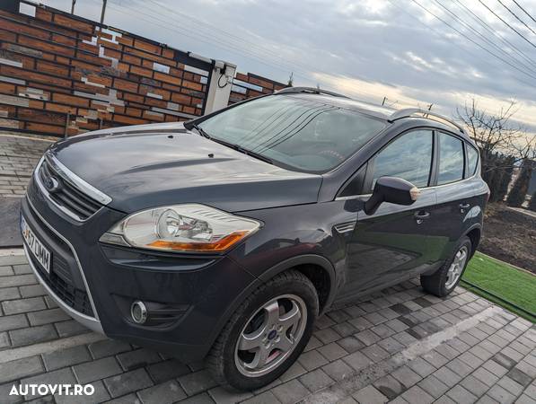 Ford Kuga - 2