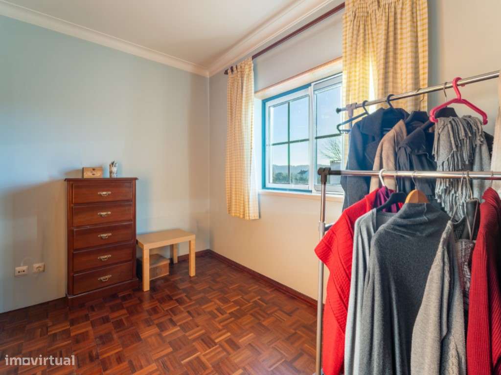 Moradia Geminada T3 Concelho de Alcobaça-16