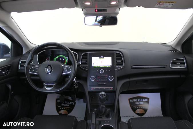 Renault Megane - 8