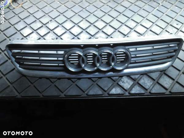 ATRAPA GRILL GRIL PRZÓD AUDI A3 8L LIFT FL 00-03 8L0853651A - 1