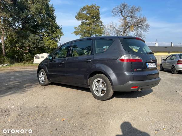 Ford S-Max - 9