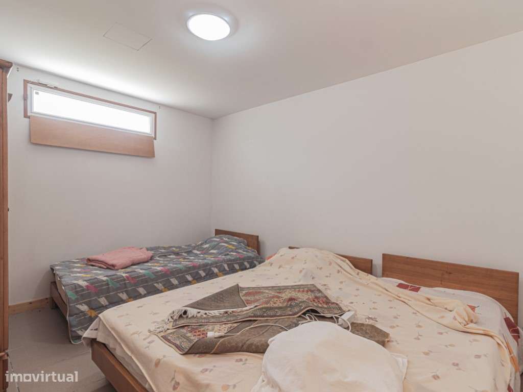 Moradia T5 Isolada com Piscina e Vista Mar-30