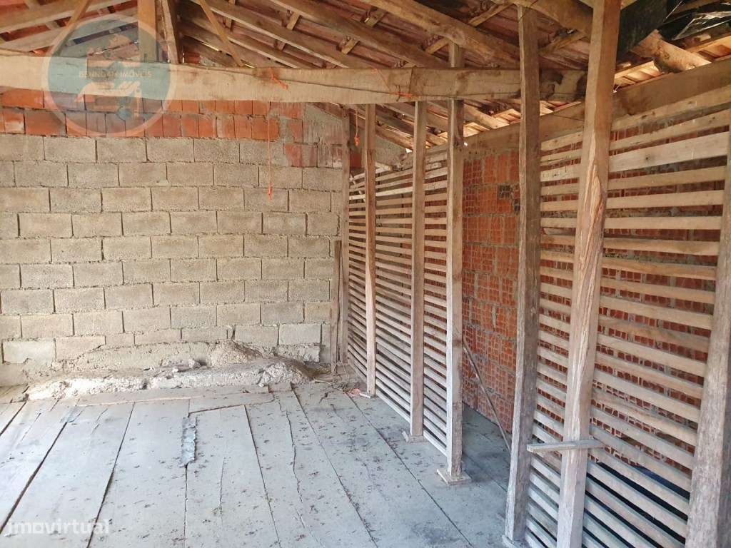 Quinta à venda, localizada no Lugar de Água Redonda, Cabeceiras de ...-31