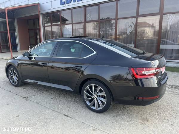 Skoda Superb 2.0 TDI DSG L&K - 12