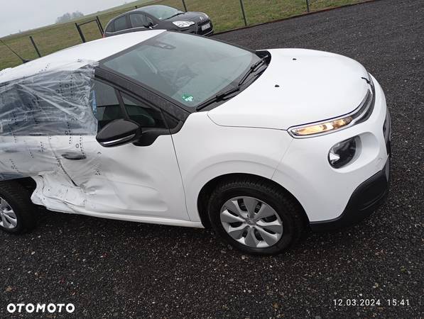 Citroën C3 1.2 PureTech Live - 3