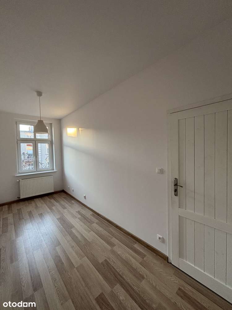 Duże mieszkanie w KAMIENICY na Wildzie - ŁAP OKAZJĘ PÓKI JEST DOSTĘPNE - Pełny obrazek: 4/16