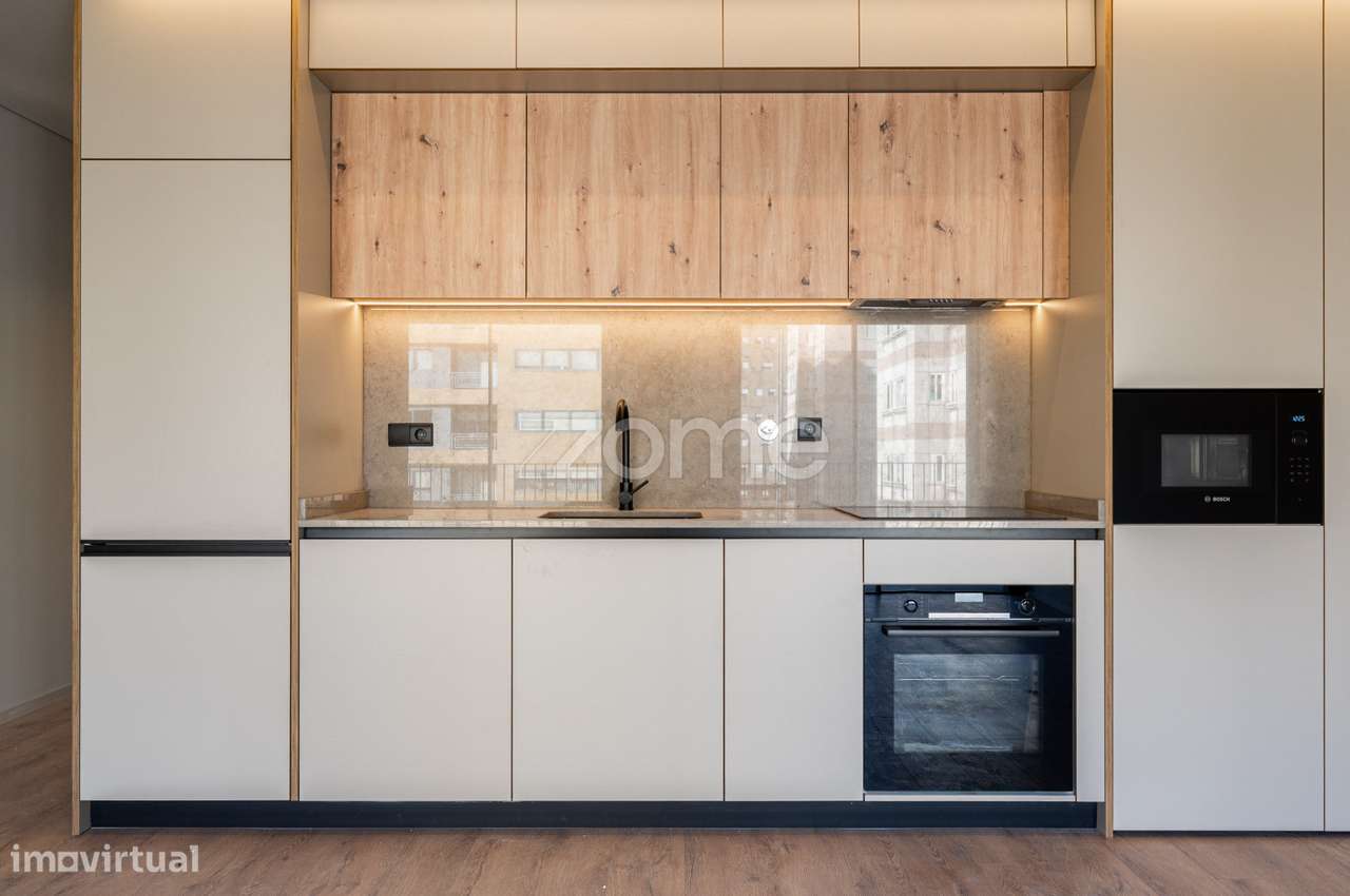 Apartamento T1 junto ao Hospital Santos Silva - Grande imagem: 5/17