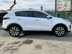 Kia Sportage 2.0 CRDI 4WD Automatik Spirit - 16