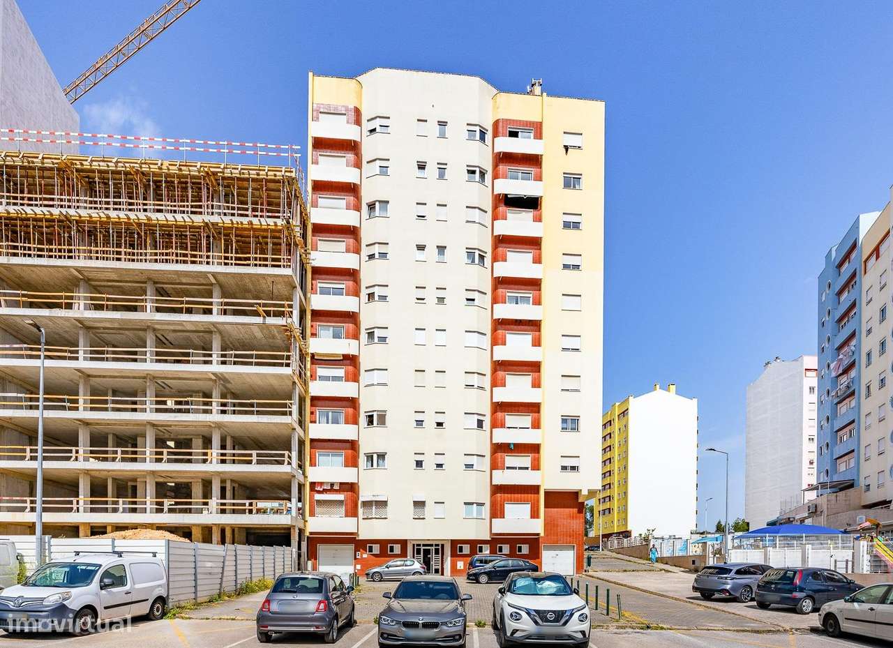 Apartamento T2 em Corroios | Conforto, Acessos e Qualidade de Vida-21