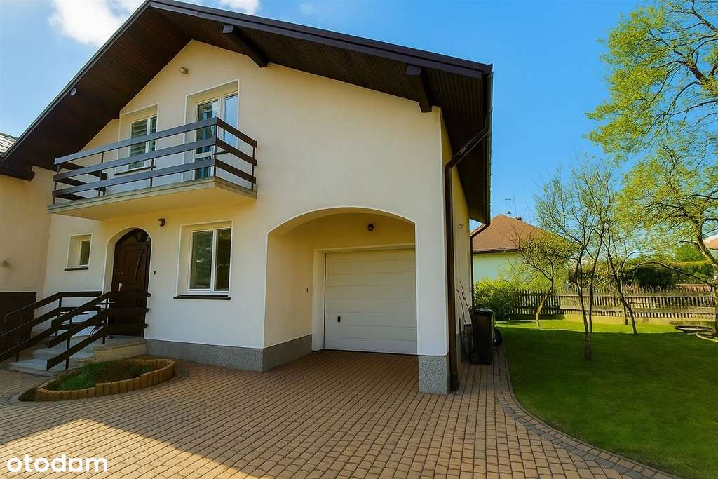 Dom na dwa pokolenia - Olesno gm.Olesno - Pełny obrazek: 5/20