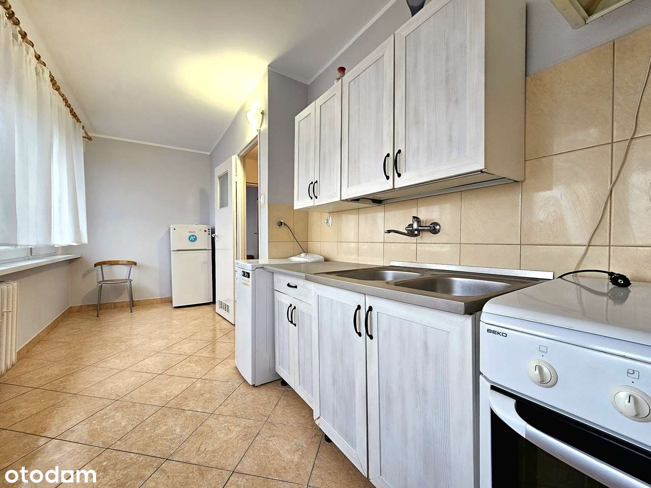 Umeblowana, przestronna kawalerka dostępna od ręki-4