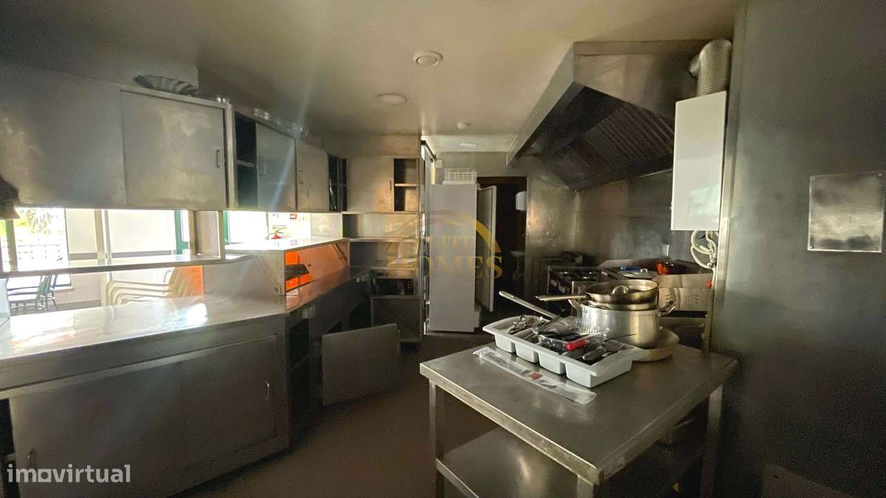 Espaço Comercial em Algés.-19