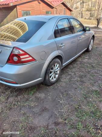 Ford Mondeo 2.2TDCi Sport - 1