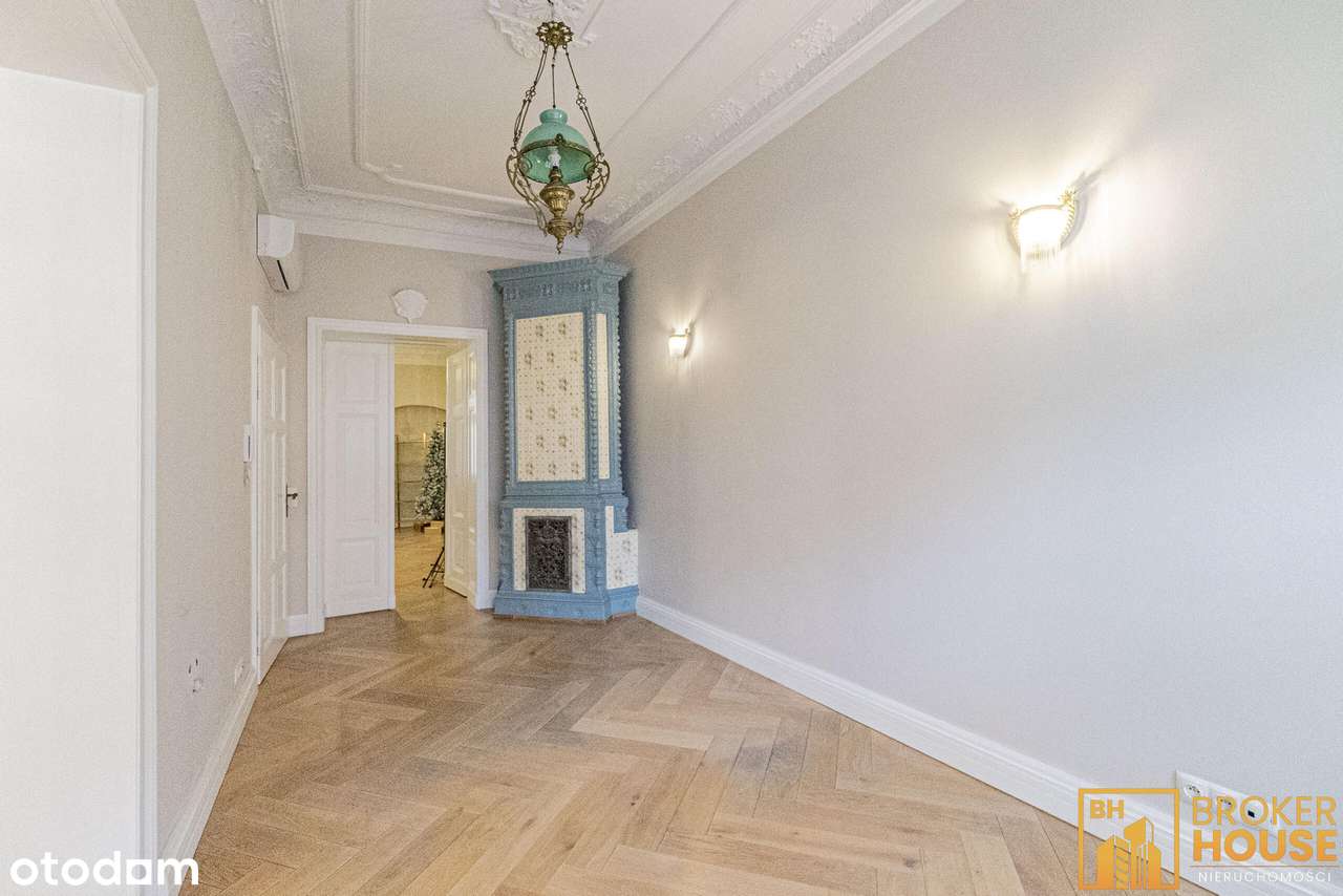 PIĘKNY LOKAL W PRESTIŻOWEJ KAMIENICY-7