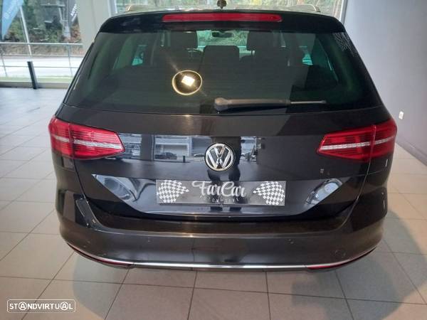 VW Passat Variant 1.6 TDI Confortline DSG - 4