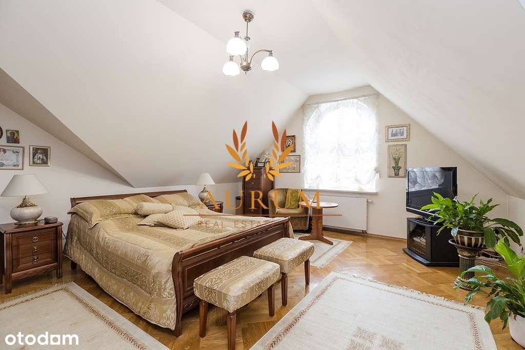 Ciepły rodzinny dom najwyższej jakości blisko lasu-10