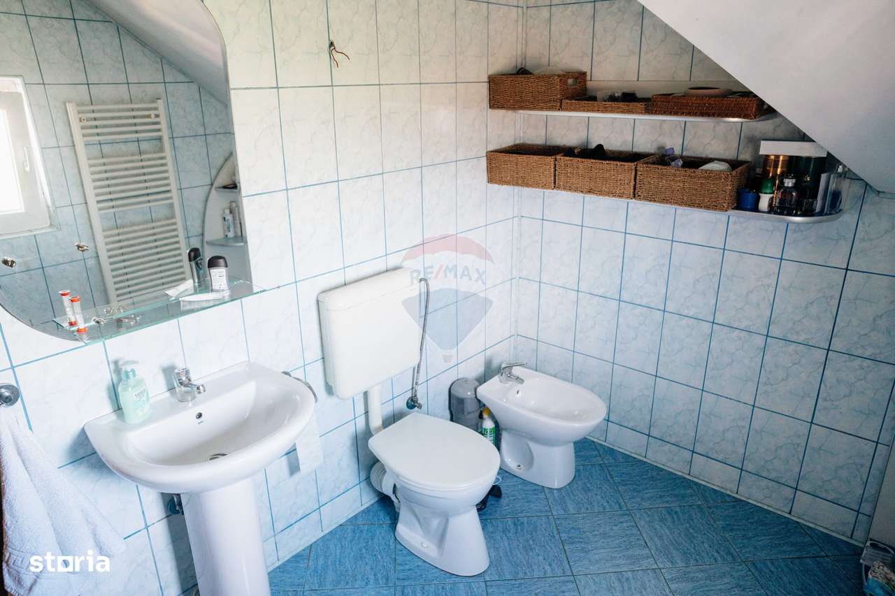 Casă de vanzare in Radauti str Iraclie Porumbescu-10