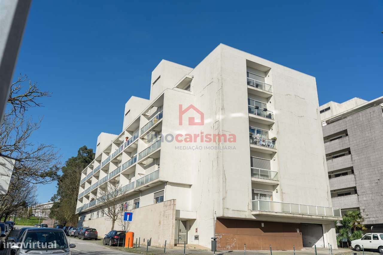 Apartamento T3 em Fermentões, Guimarães-1