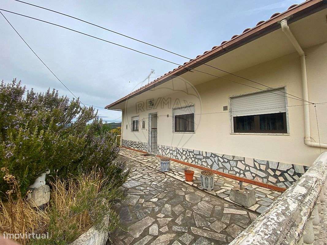 Moradia T5 para venda-11