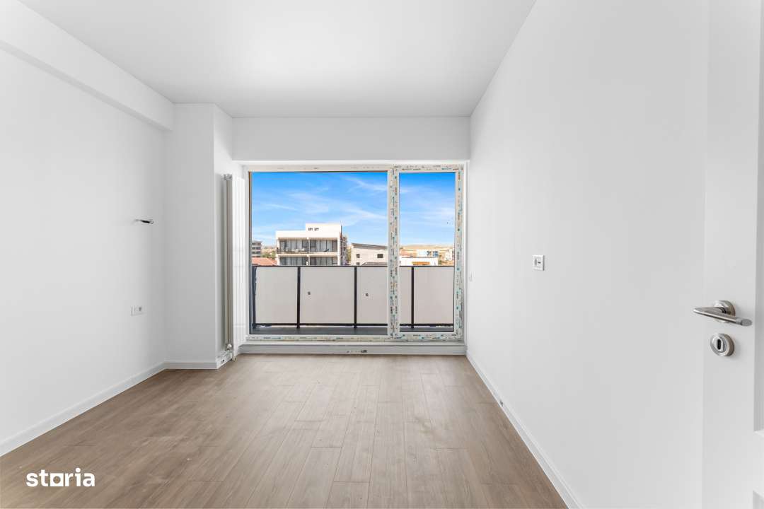 Apartament cu acces DIRECT la PISCINA, curte proprie+parcare subterana - Imagine principală: 4/19