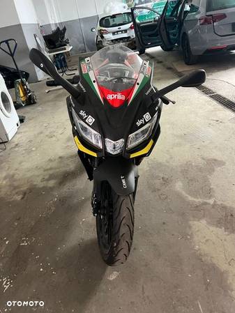 Aprilia RS - 8