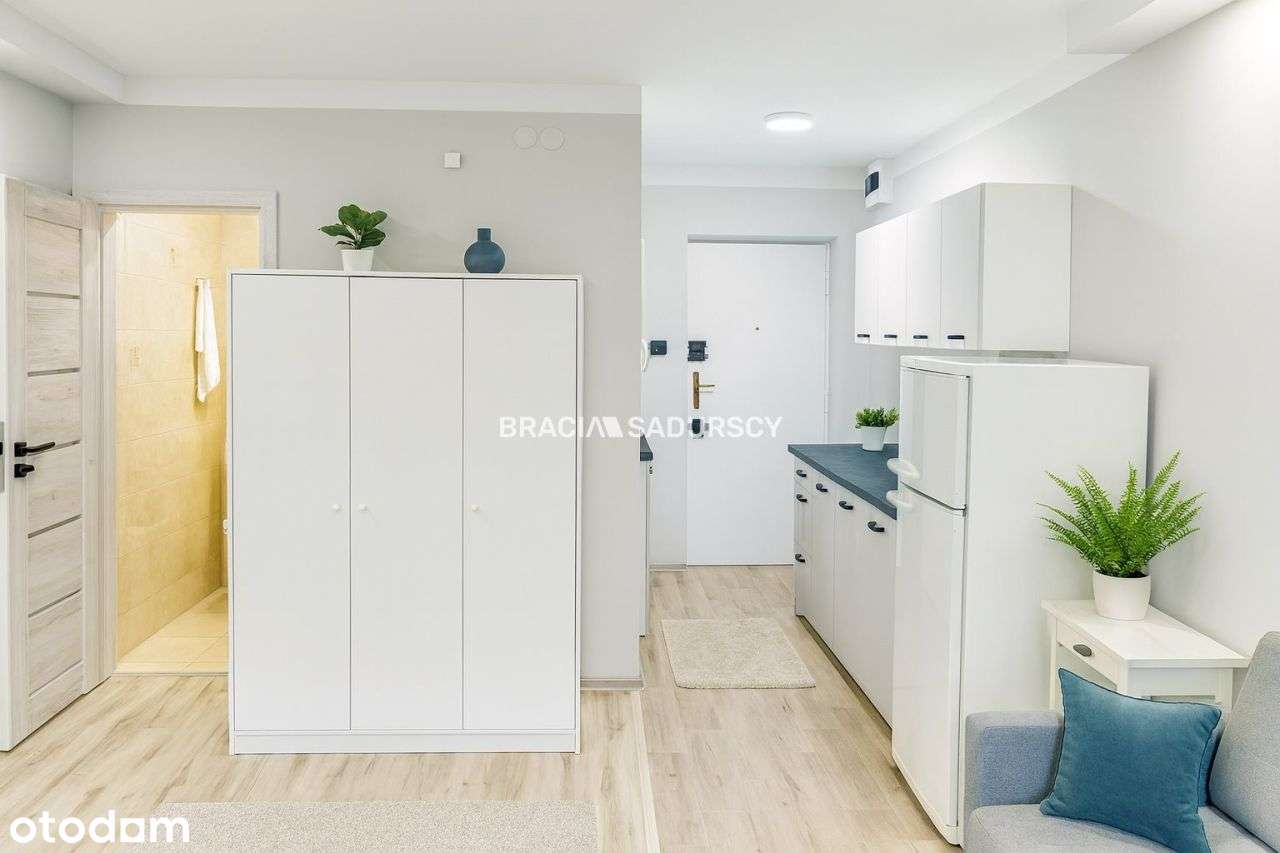 Kawalerka po generalnym remoncie 25 m²-3