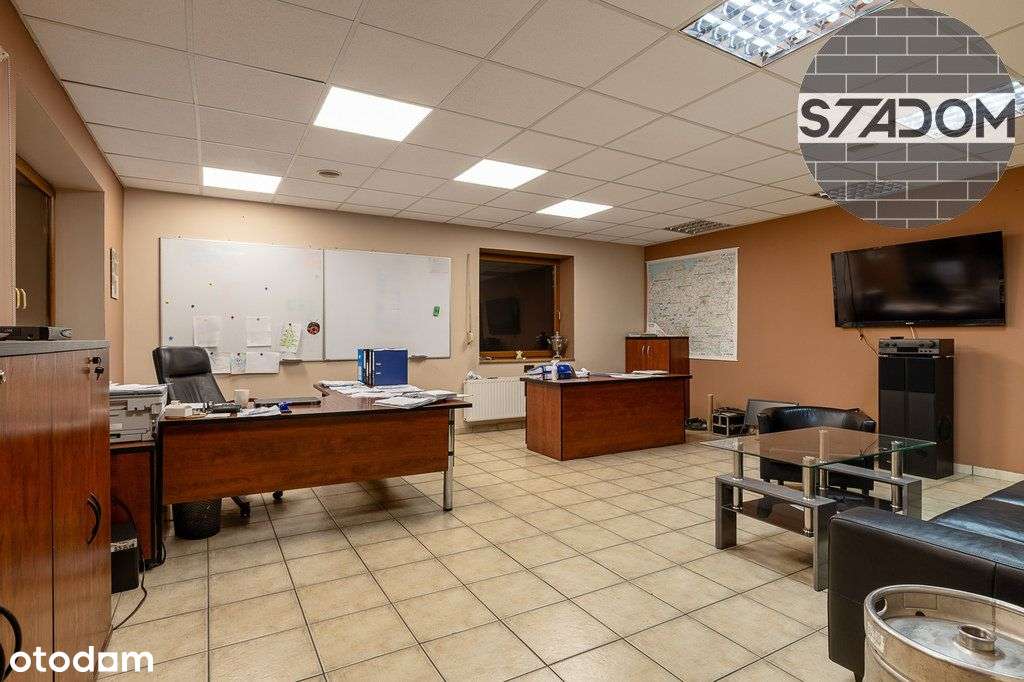 Dom z halami magazynowymi – Miejska Górka-13