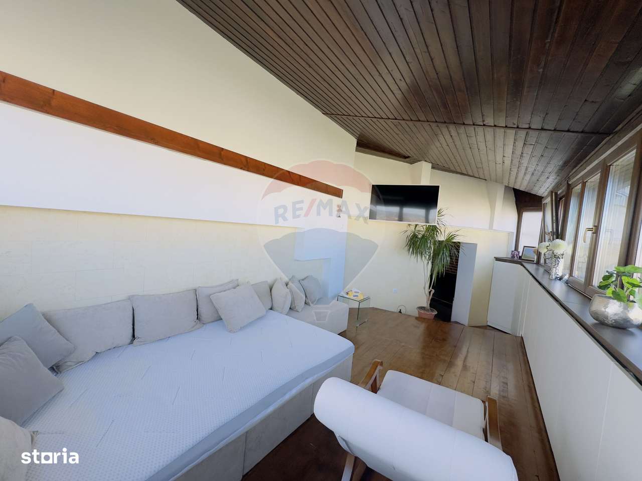 Apartament cu 3 camere + terasa inchisa (camera)  zona Decebal/Dacia-4