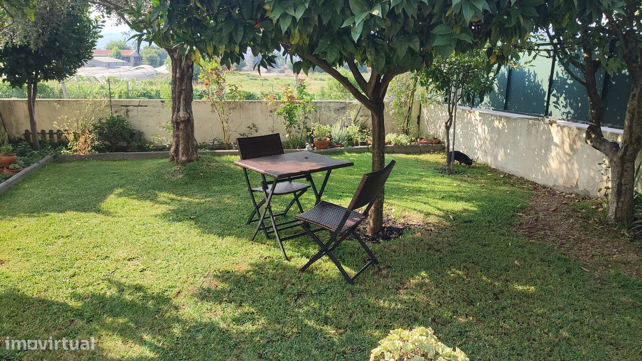 Moradia gaveto T3 em Amares-57