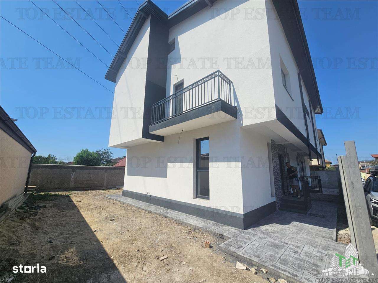 Vila cuplata 4 camere+mansarda in Rosu - Imagine principală: 4/10